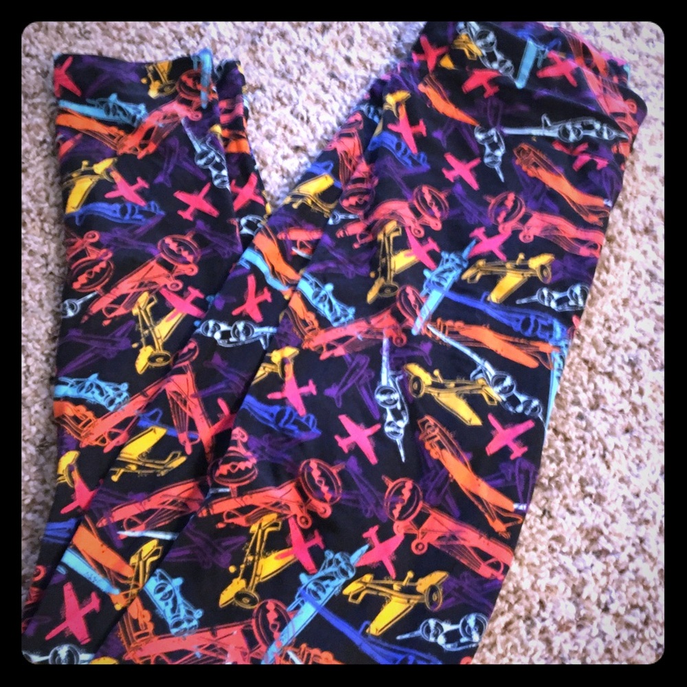 Lularoe OS Airplane Leggings